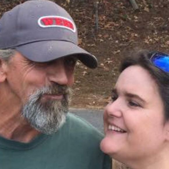 Meet your Posher, Lisa - Picture 1 of 1